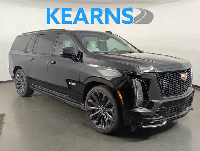 Used 2025 Cadillac Escalade ESV V AWD/4WD image 1