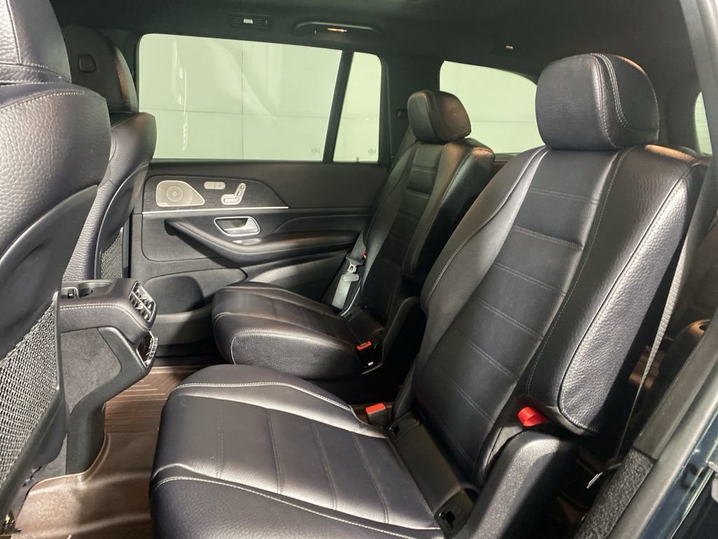 Used 2022 Mercedes-Benz GLS 580 4MATIC image 13