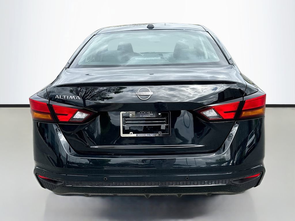 Used 2025 Nissan Altima 2.5 SV image 6