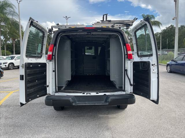 Used 2021 Chevrolet Express 2500 w/ Driver Convenience Package RWD image 6