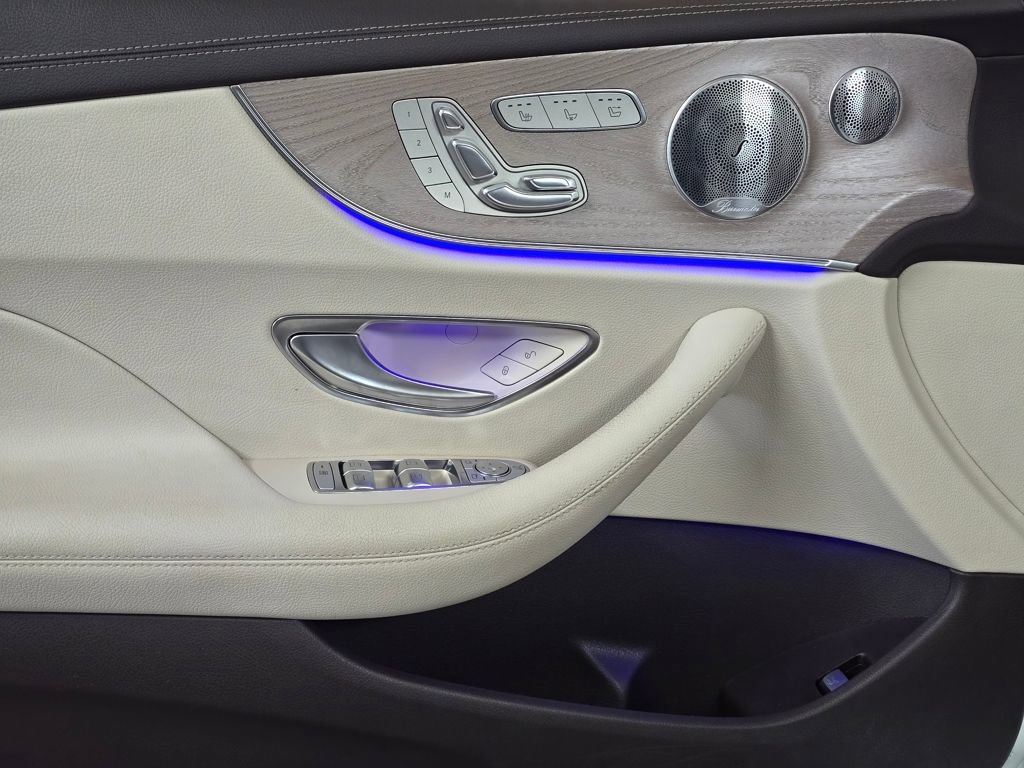 Used 2018 Mercedes-Benz E 400 4MATIC Cabriolet image 15