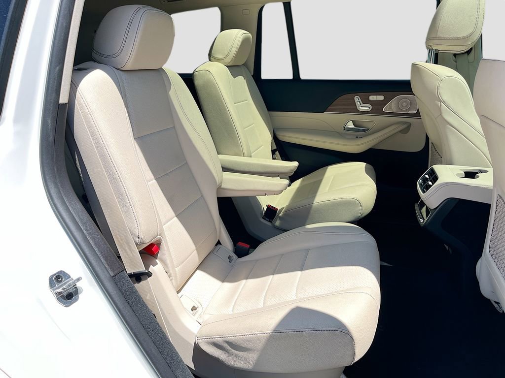 Used 2023 Mercedes-Benz GLS 450 4MATIC image 36