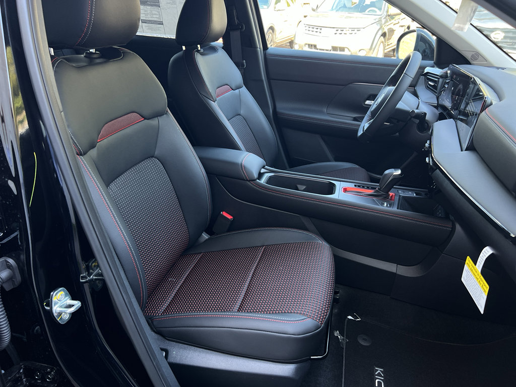 New 2026 Nissan Kicks SR w/ Illumination Package image 16
