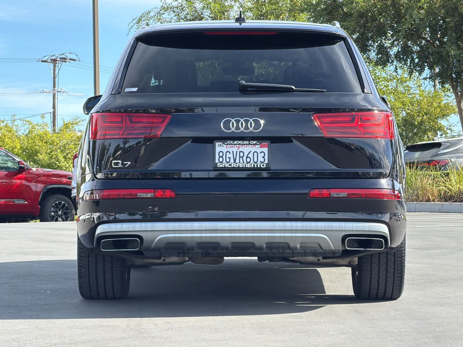 Used 2019 Audi Q7 3.0T Premium Plus w/ Premium Plus Package AWD/4WD image 8