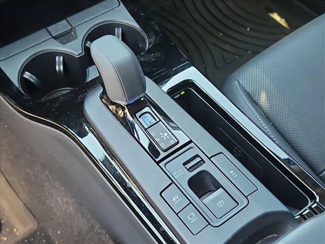Used 2023 Toyota Prius Limited FWD image 15
