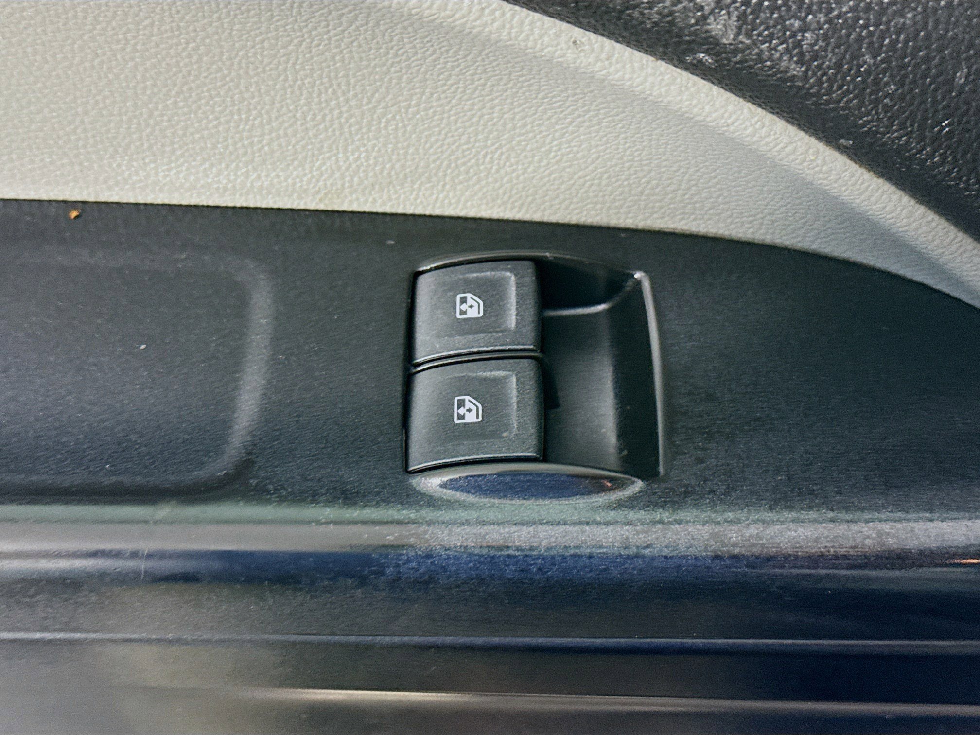 Used 2018 Chevrolet Colorado W/T image 21