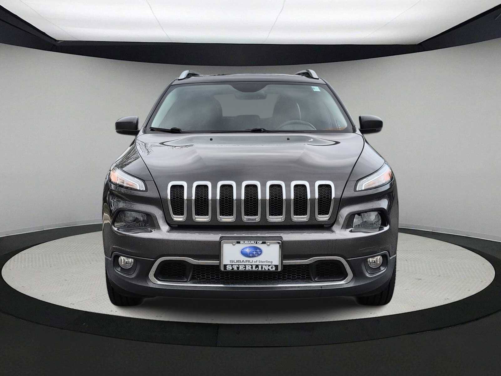 Used 2015 Jeep Cherokee Limited w/ Luxury Group image 3