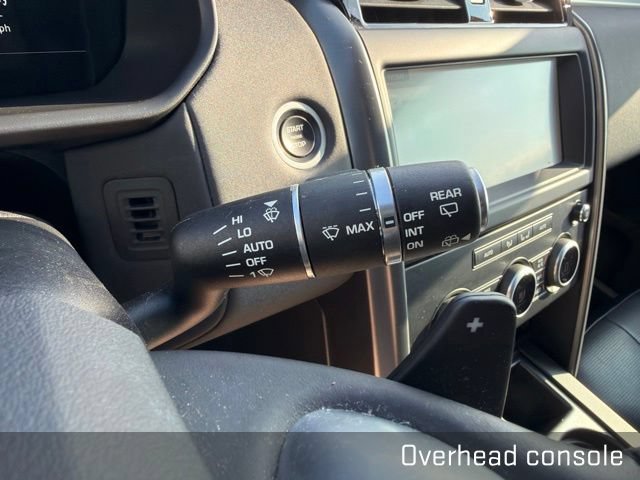 Used 2020 Land Rover Discovery Landmark AWD/4WD image 37