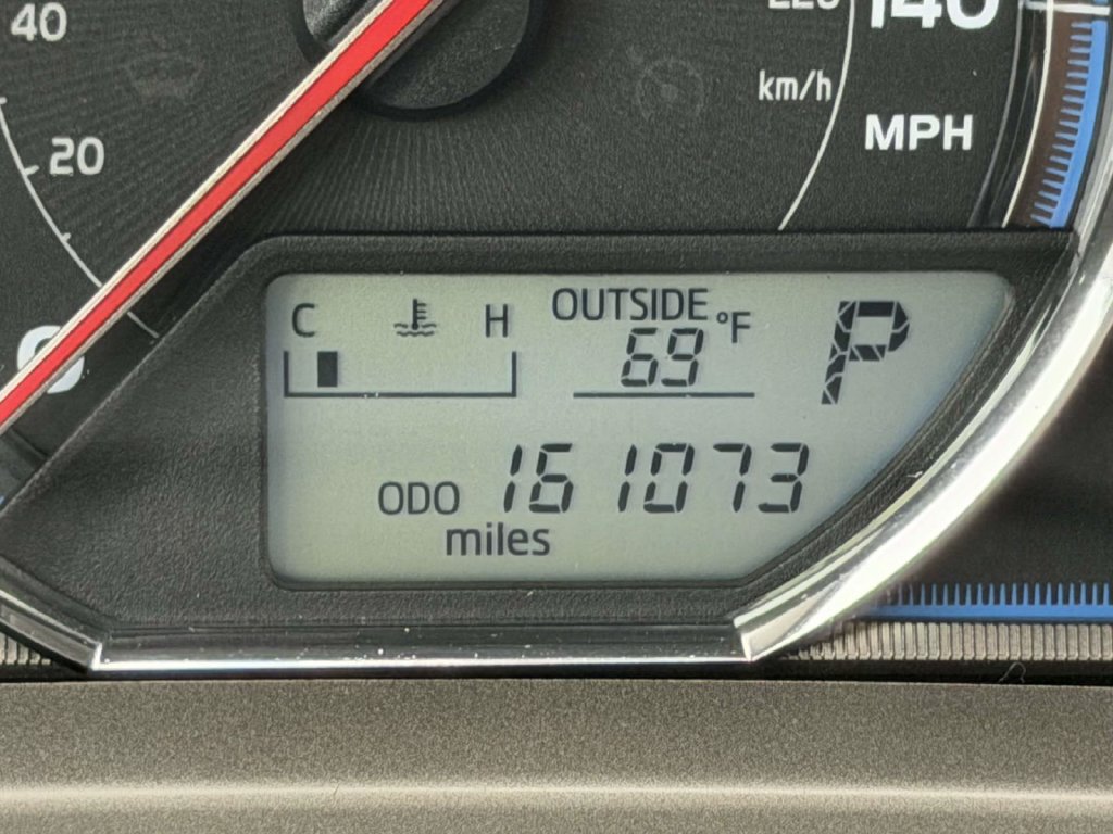Used 2014 Toyota RAV4 Limited AWD/4WD image 11