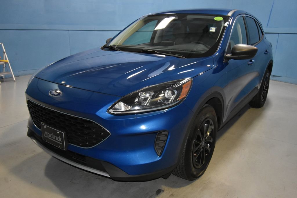 Used 2022 Ford Escape SE image 24