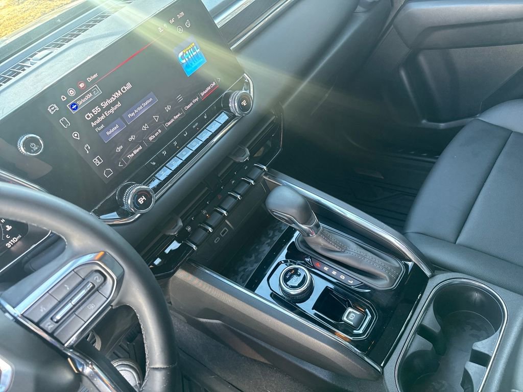 Used 2025 GMC Canyon Elevation w/ Convenience Package image 14