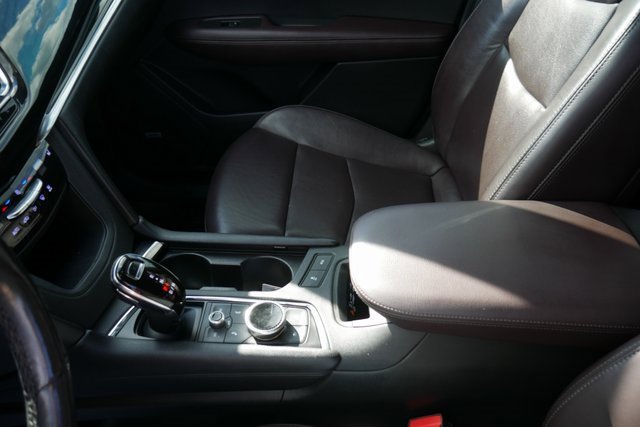 Used 2020 Cadillac XT6 Premium Luxury image 24