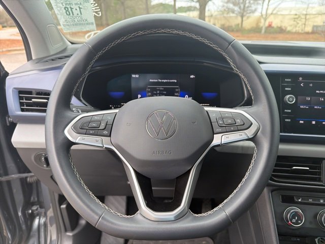 Used 2022 Volkswagen Taos SE image 13