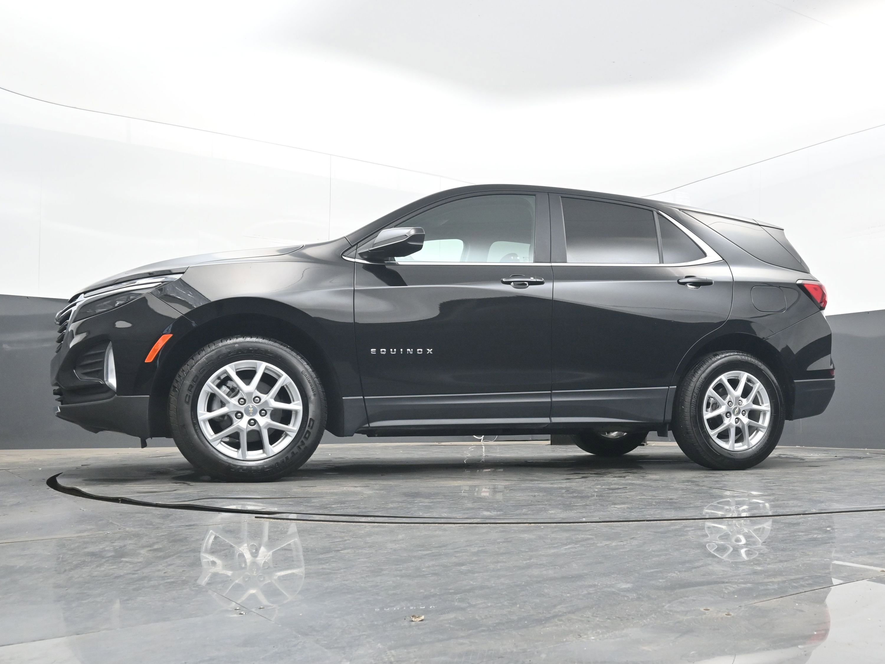 Used 2024 Chevrolet Equinox LT image 21