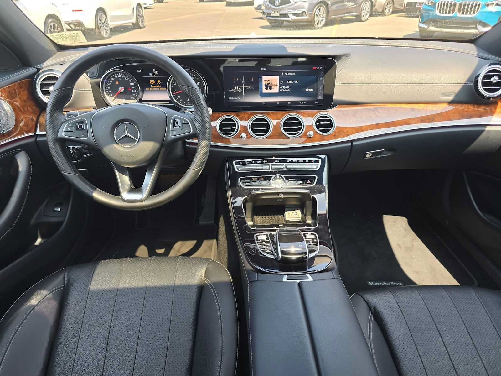 Used 2017 Mercedes-Benz E 300 4MATIC image 18
