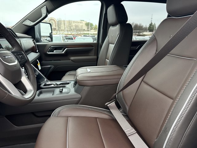 New 2026 GMC Sierra 2500 Denali w/ Denali Reserve Package image 5
