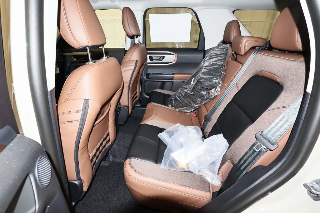 New 2025 Ford Bronco Sport Outer Banks w/ Outer Banks Tech Package+ image 12