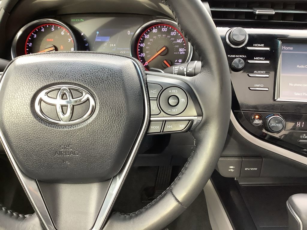Used 2018 Toyota Camry XSE image 20