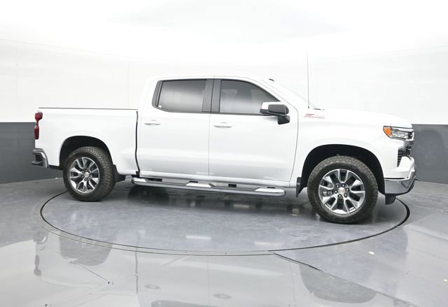 New 2026 Chevrolet Silverado 1500 LT image 18