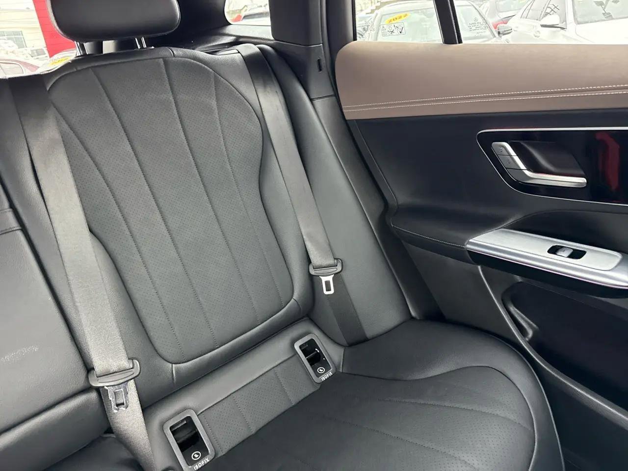 Used 2023 Mercedes-Benz EQE 350+ 4MATIC SUV w/ AMG Line Exterior Package image 67