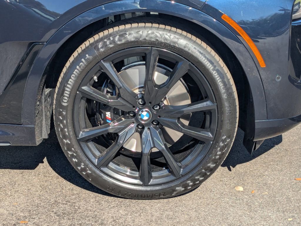 Used 2023 BMW X7 xDrive40i w/ M Sport Package image 25