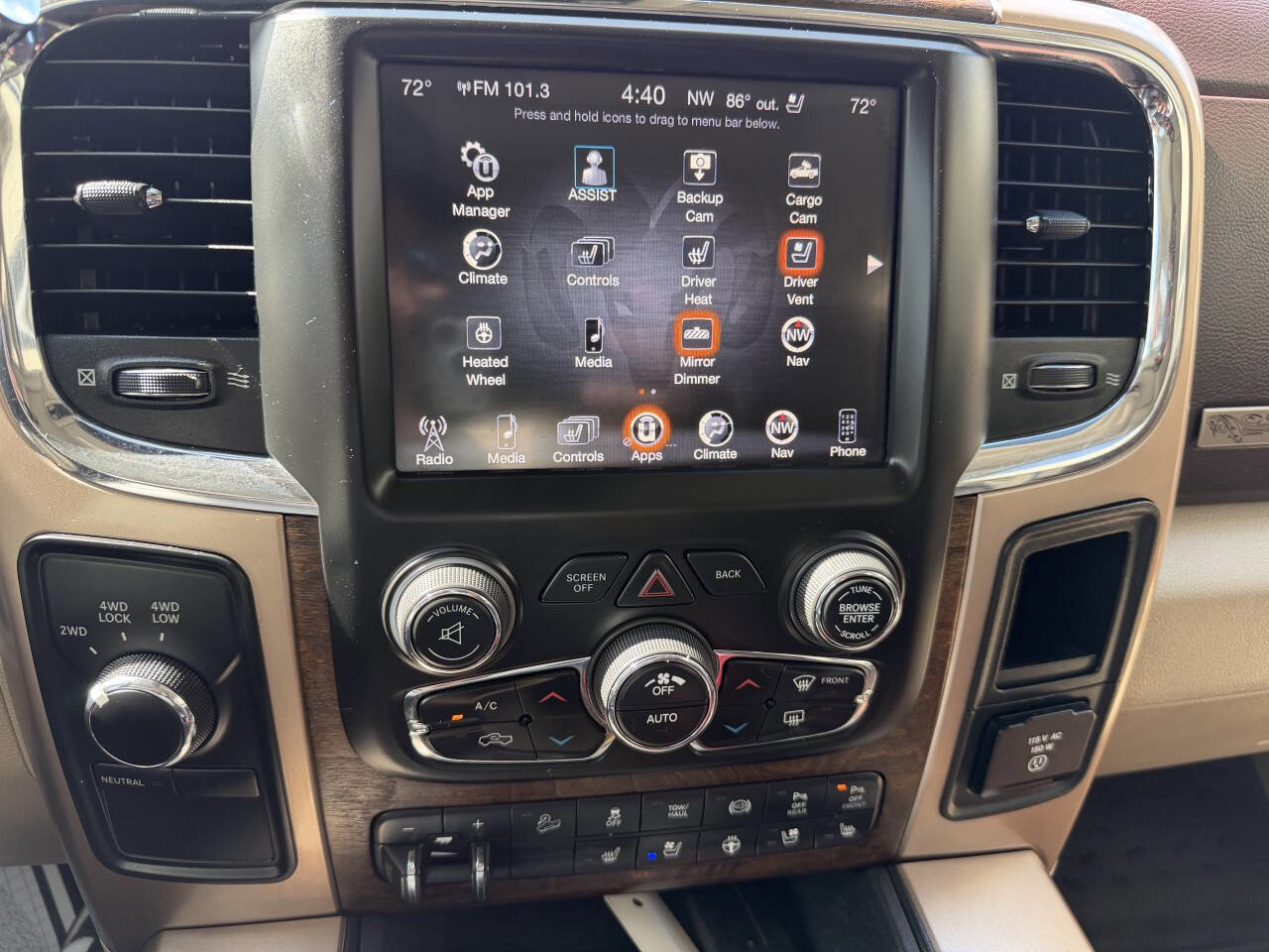 Used 2017 RAM 2500 Longhorn w/ Convenience Group AWD/4WD image 12