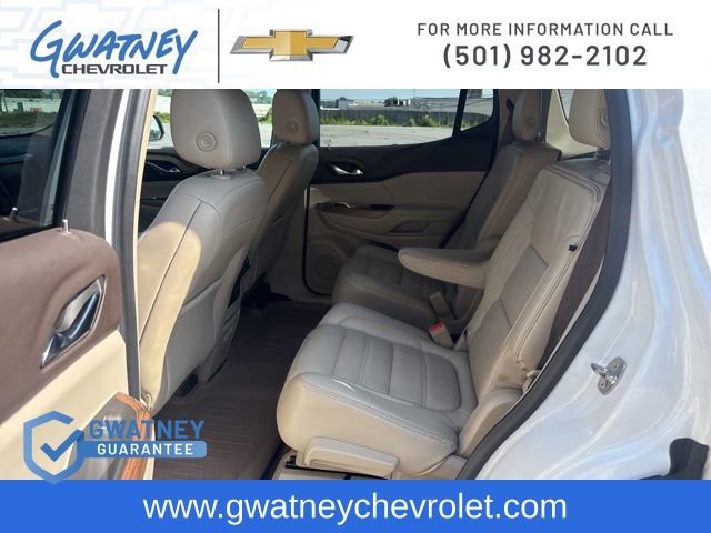 Used 2019 GMC Acadia Denali w/ Technology Package FWD image 30
