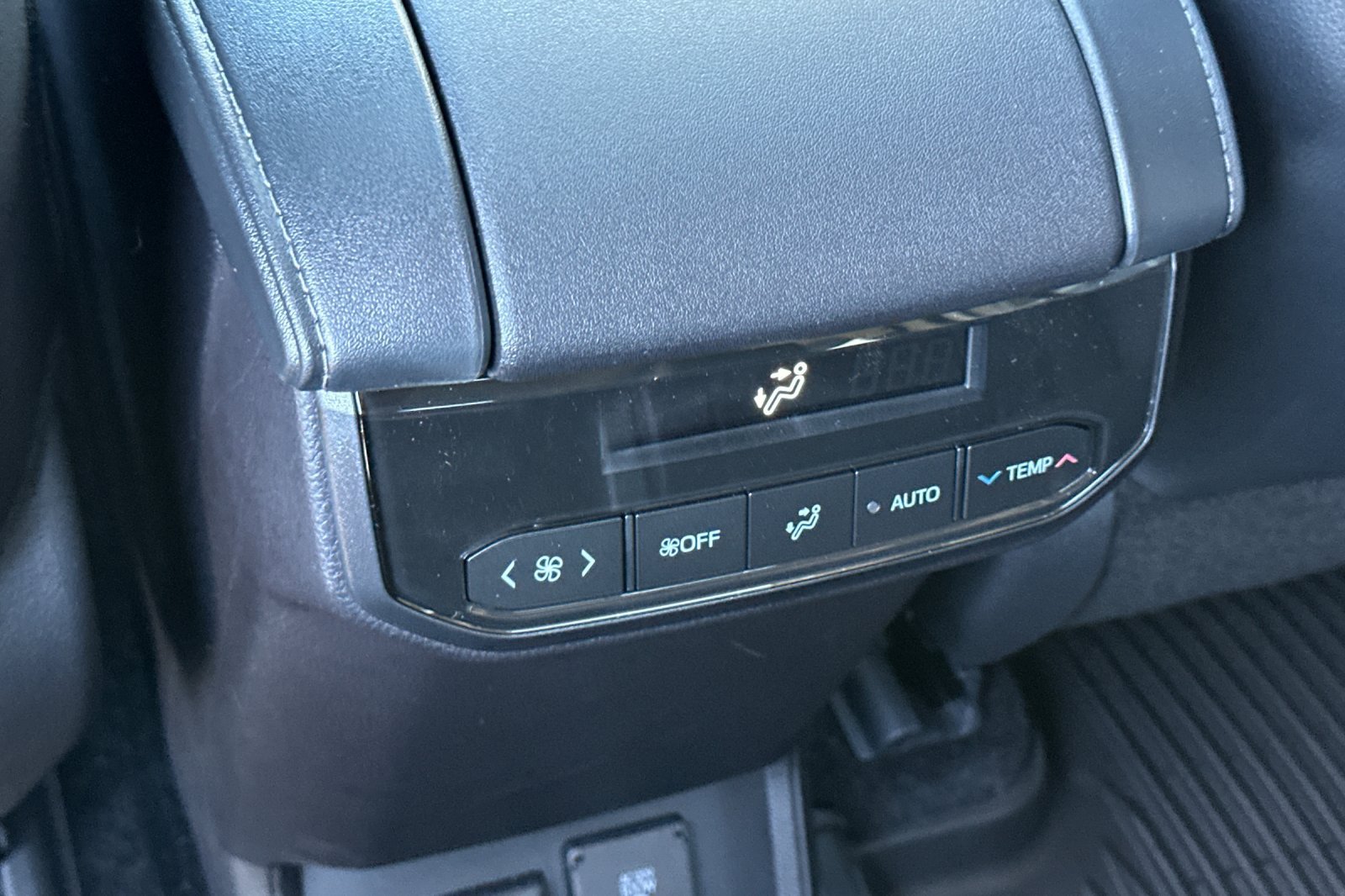 New 2026 Toyota Highlander Limited AWD/4WD image 13
