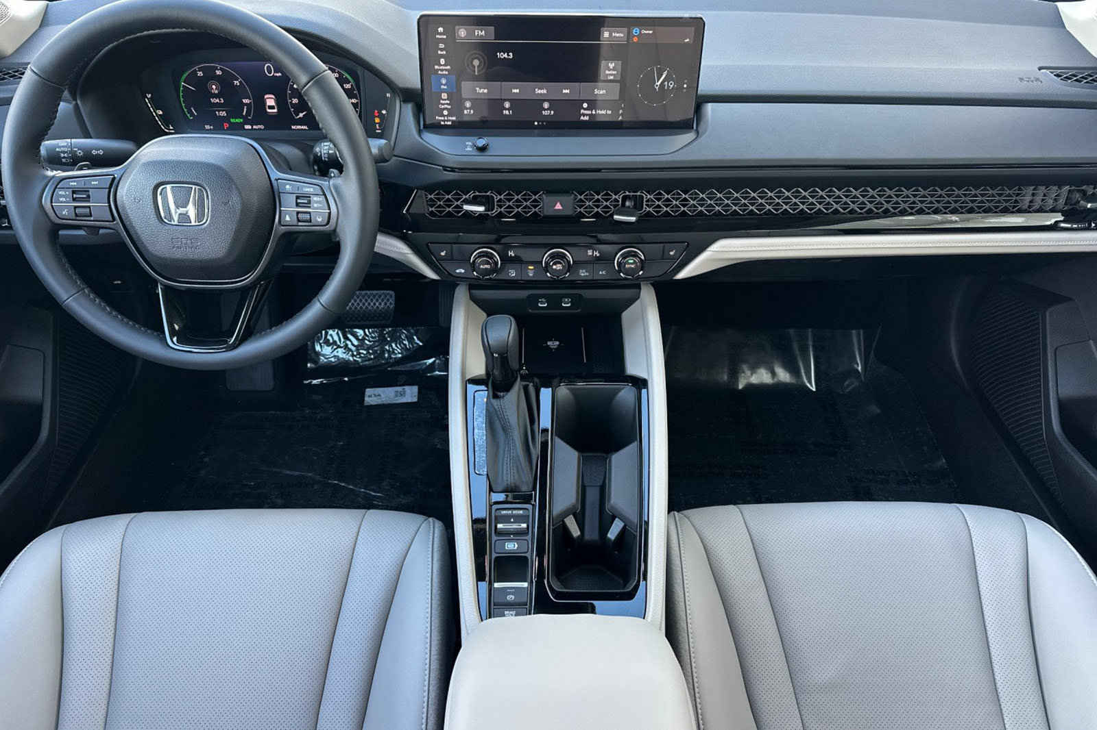 New 2026 Honda Accord EX-L image 12