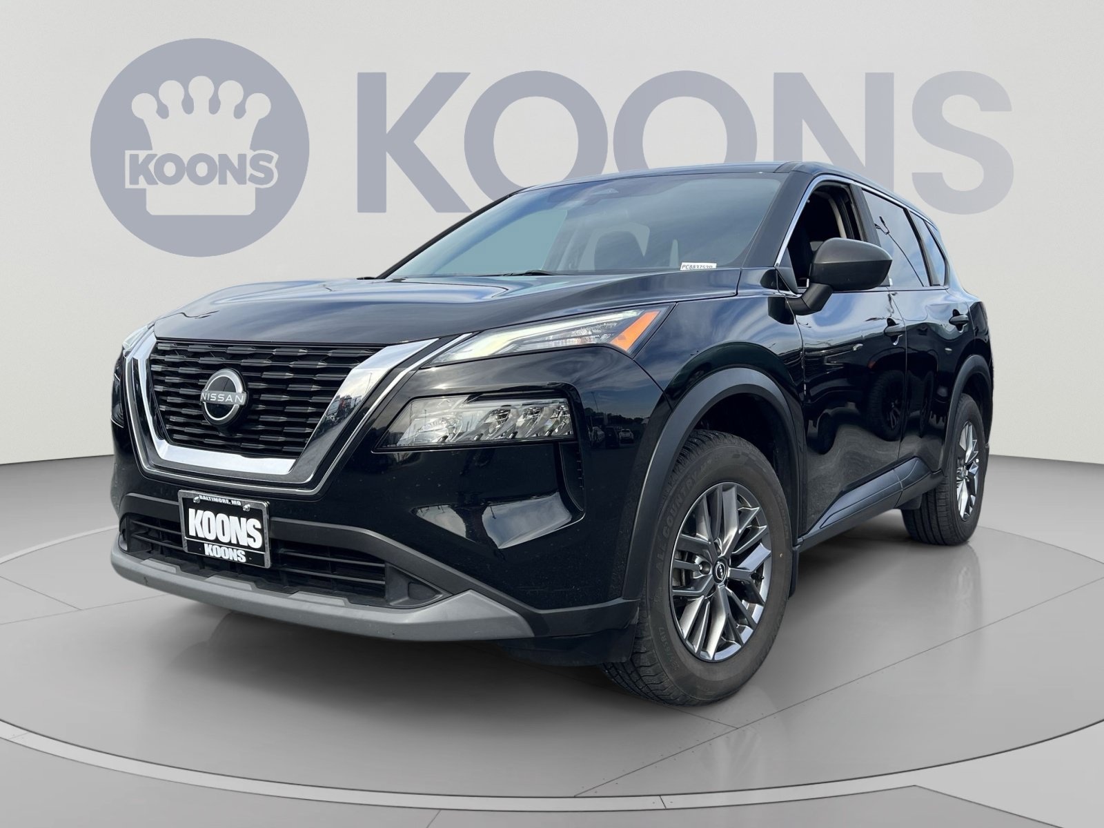 Used 2023 Nissan Rogue S AWD/4WD image 1