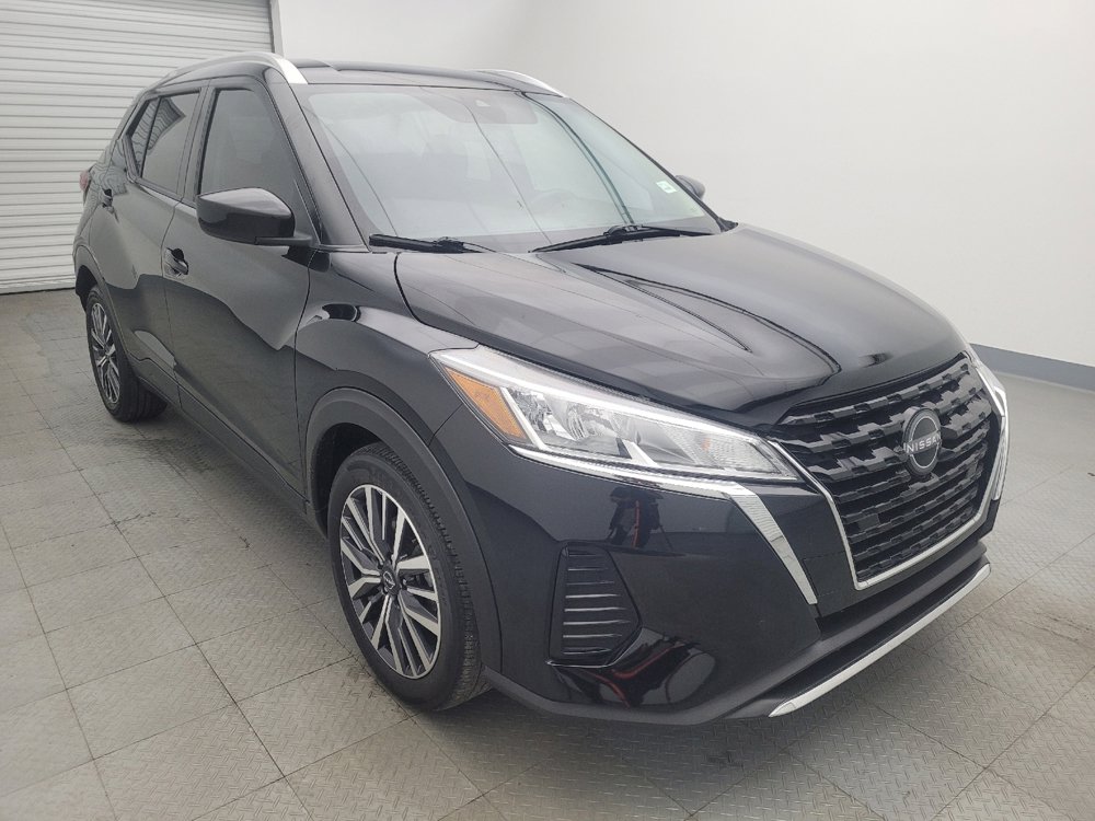 Used 2022 Nissan Kicks SV image 13