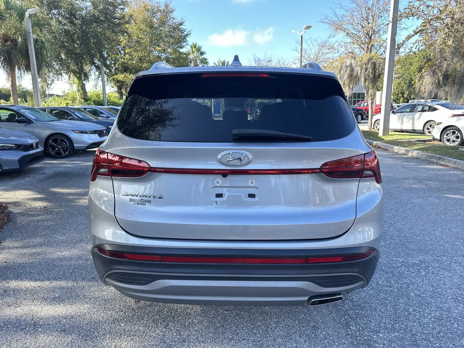 Used 2023 Hyundai Santa Fe SEL FWD image 5