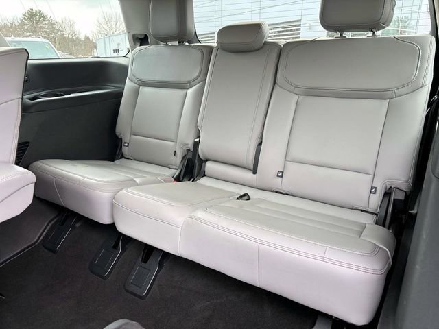 Used 2025 Ford Expedition Active image 12