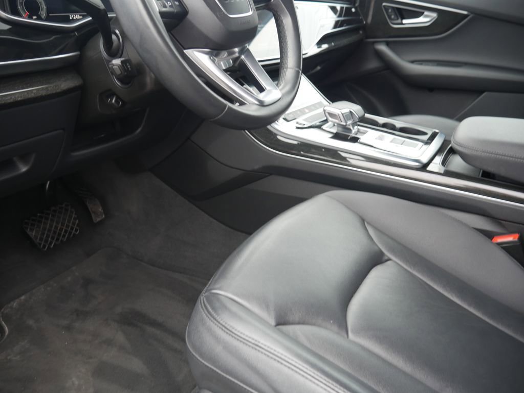 Certified 2022 Audi Q7 2.0T Premium w/ Convenience Package image 20