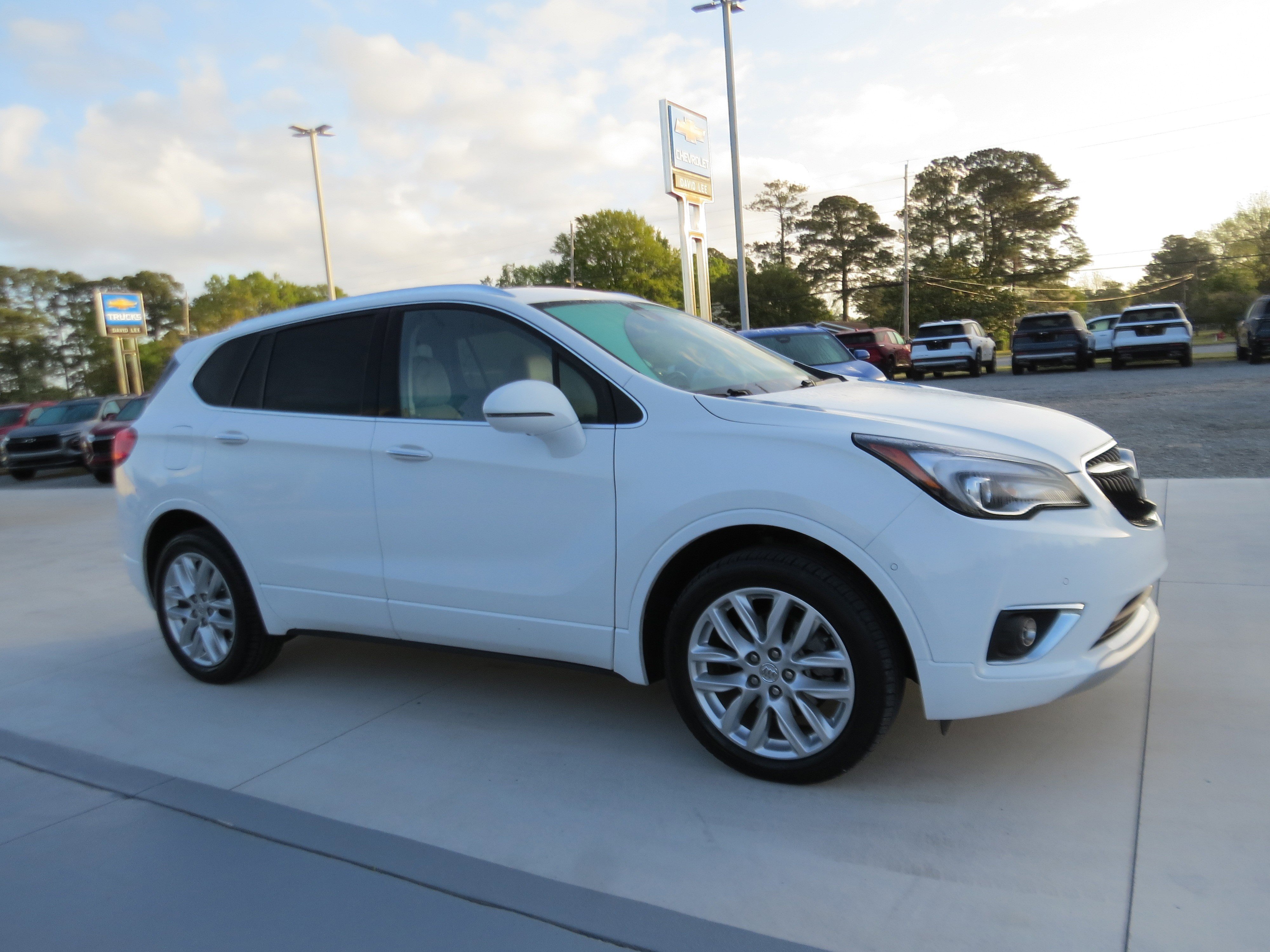 Certified 2020 Buick Envision Premium w/ Driver Confidence Package image 7