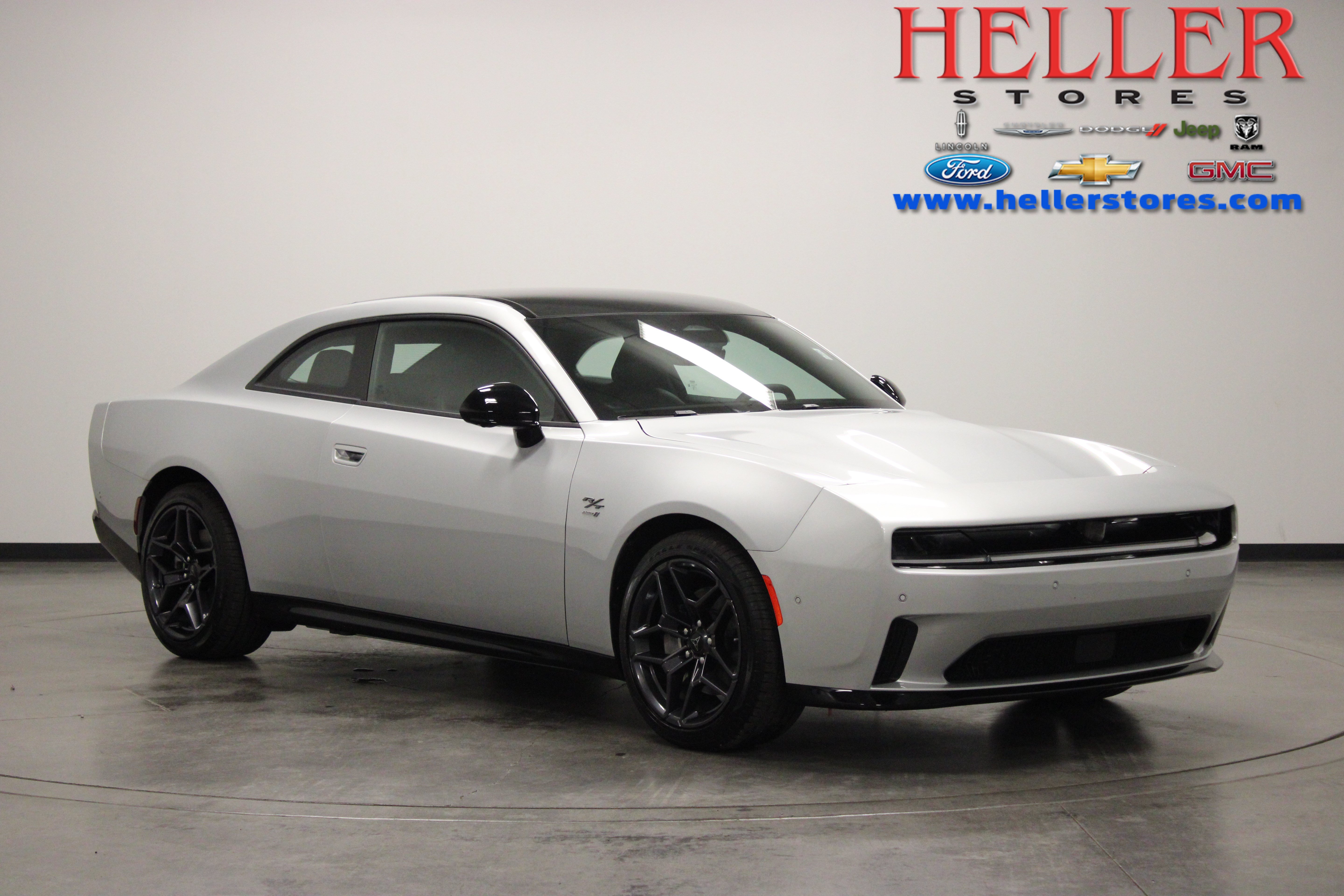 Used 2024 Dodge Charger Daytona R/T w/ Plus Group AWD/4WD image 1
