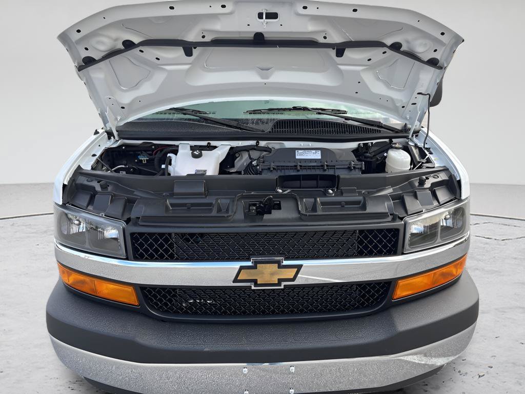New 2025 Chevrolet Express 2500 w/ Driver Convenience Package RWD image 26