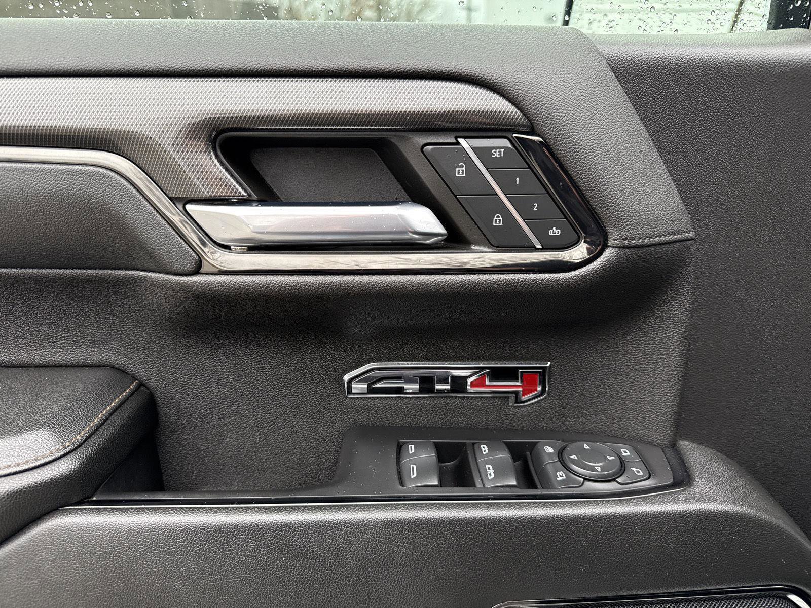 Used 2024 GMC Sierra 1500 AT4 w/ Technology Package image 19