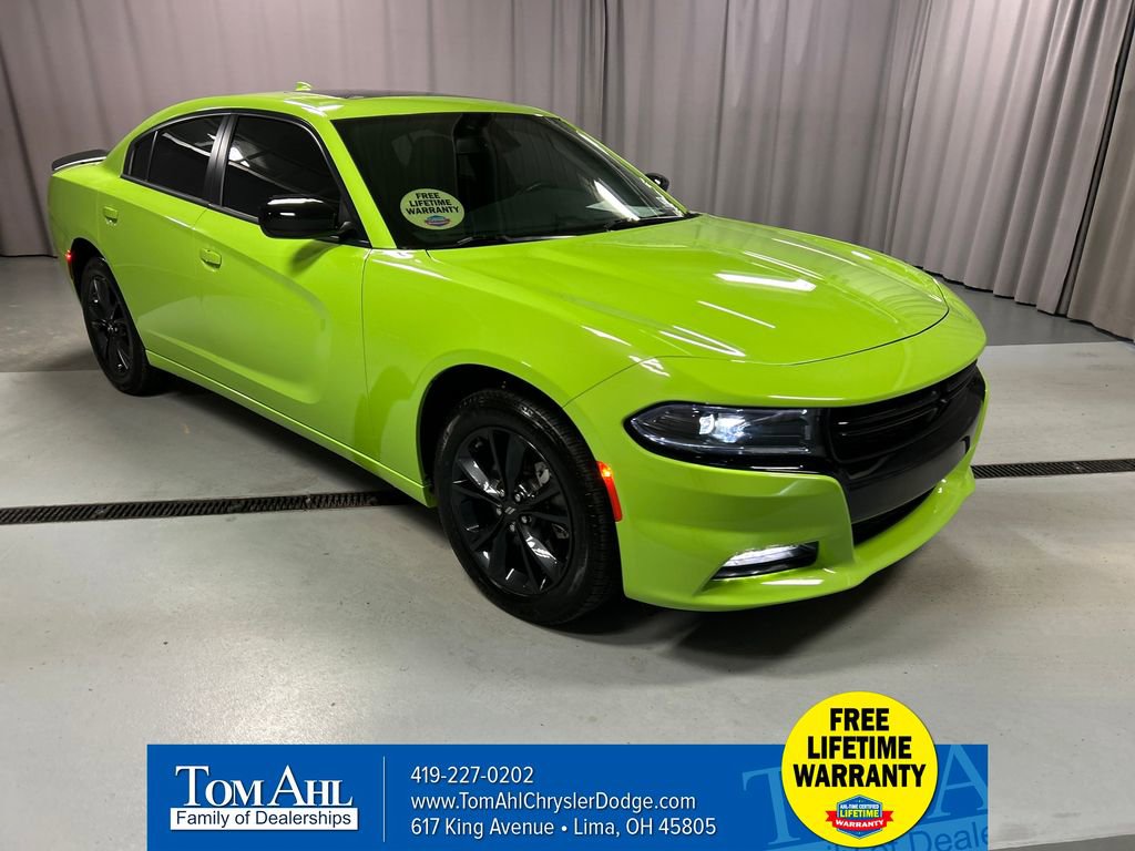 Used 2023 Dodge Charger SXT w/ Blacktop Package image 1