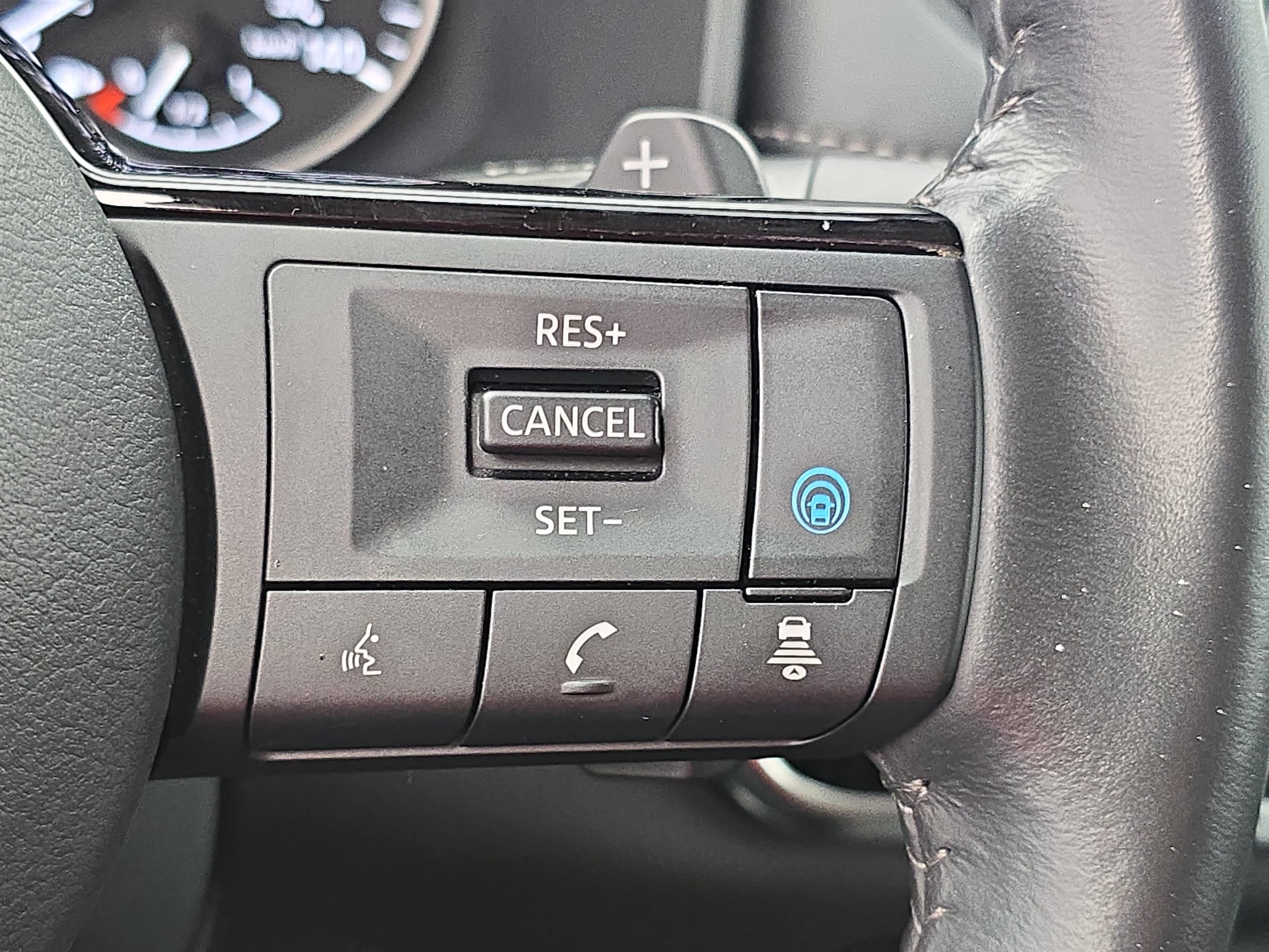 Used 2023 Nissan Rogue SL w/ SL Premium Package AWD/4WD image 18