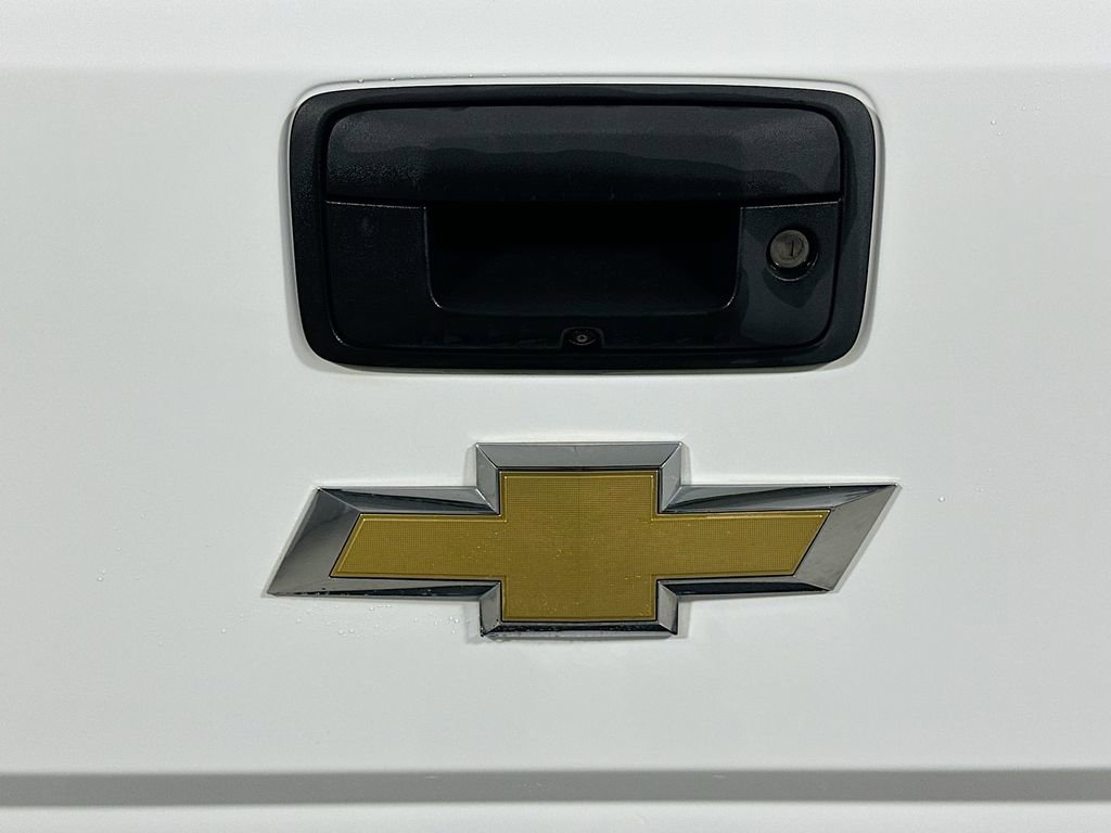 Used 2015 Chevrolet Silverado 1500 LT w/ LT Convenience Package image 18