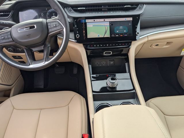 New 2026 Jeep Cherokee Overland w/ Advanced Pro Tech Group AWD/4WD image 23