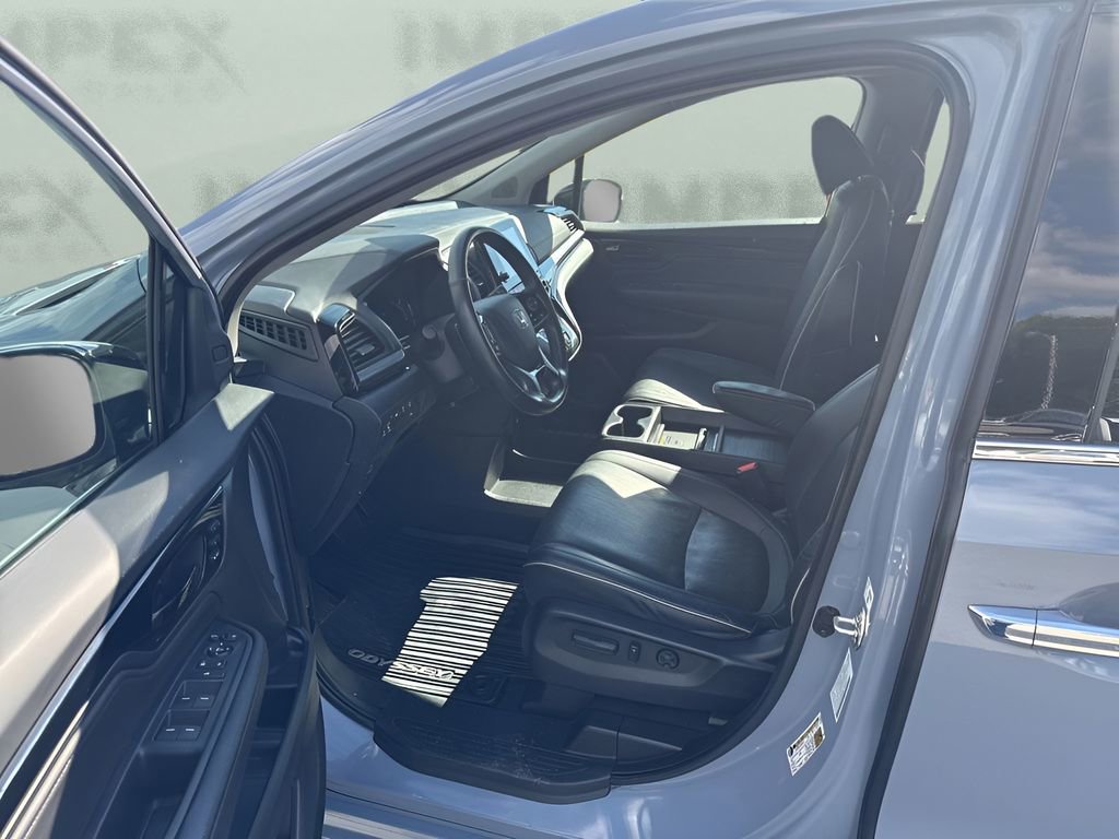 Used 2023 Honda Odyssey Elite image 8