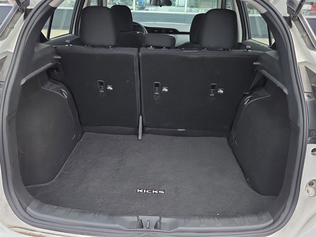 Certified 2023 Nissan Kicks S FWD image 7