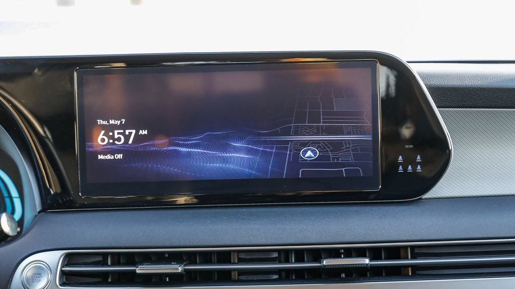 Used 2025 Hyundai Palisade SEL AWD/4WD image 17