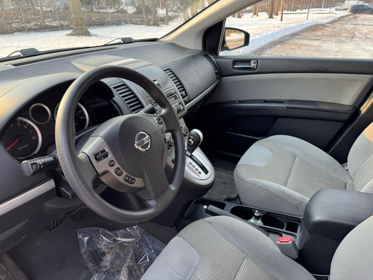Used 2012 Nissan Sentra 2.0 S FWD image 26