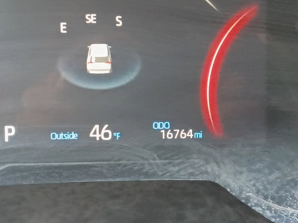 Used 2025 Toyota RAV4 LE image 2