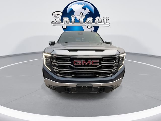 Used 2022 GMC Sierra 1500 SLT w/ SLT Premium Plus Package image 3