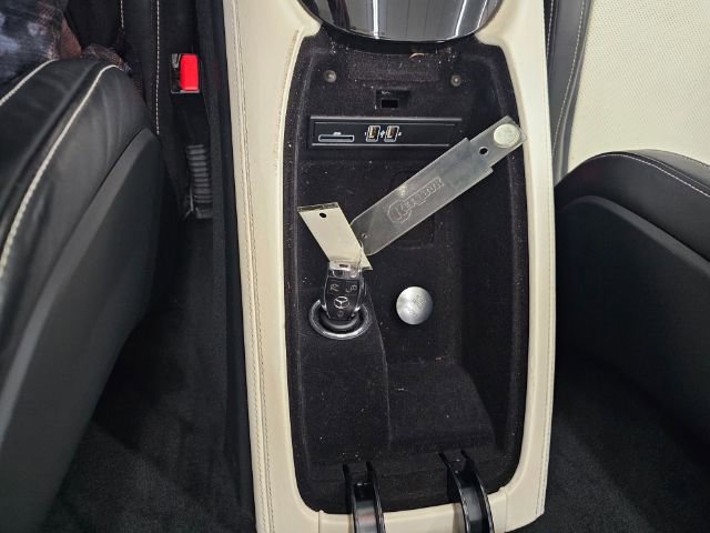 Used 2018 Mercedes-Benz AMG GT Roadster image 26