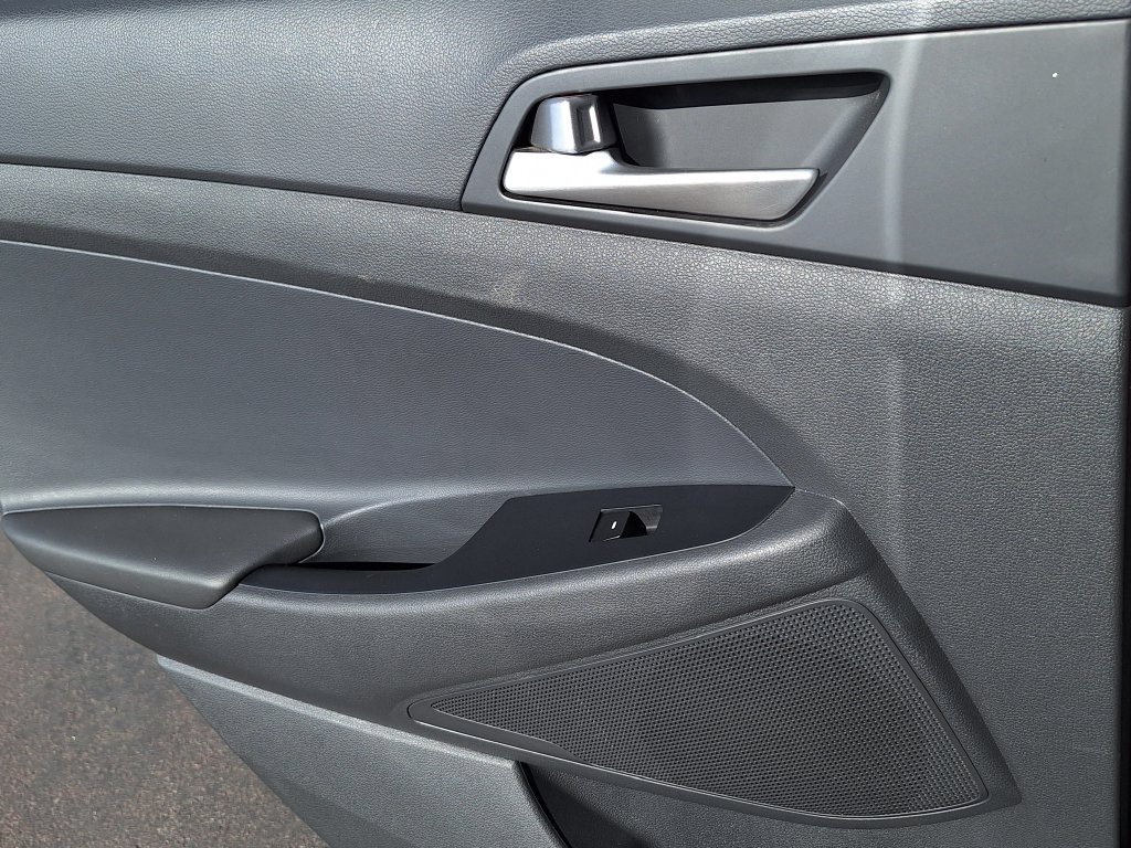 Used 2019 Hyundai Tucson SEL w/ Cargo Package AWD/4WD image 12